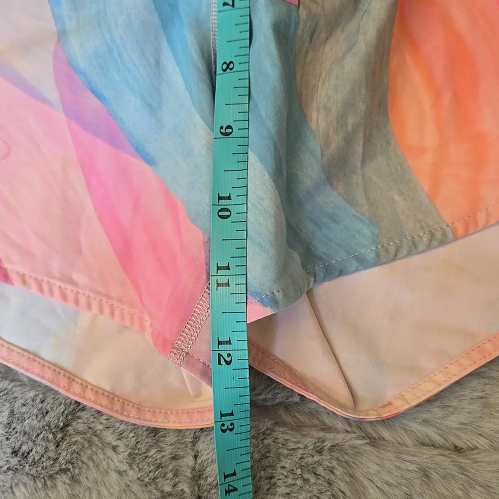 Athleta Girl Run The World Shorts, Girls Large, Great Condition